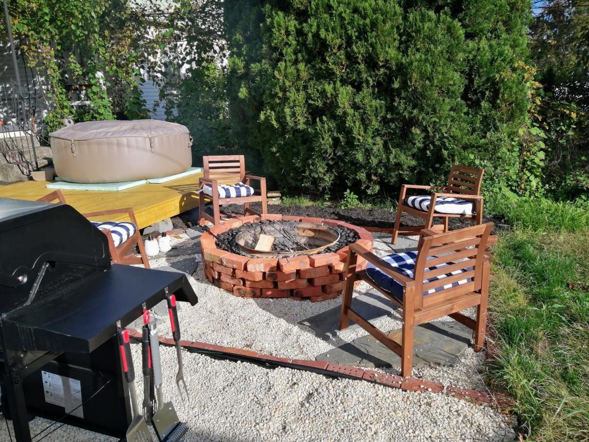 The Dacha. Cumberland Vacation 빌라 외부 사진